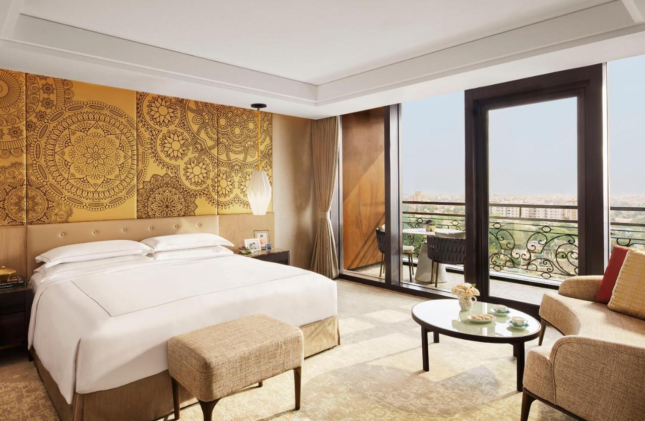 ホテル Taj Wellington Mews チェンナイ エクステリア 写真