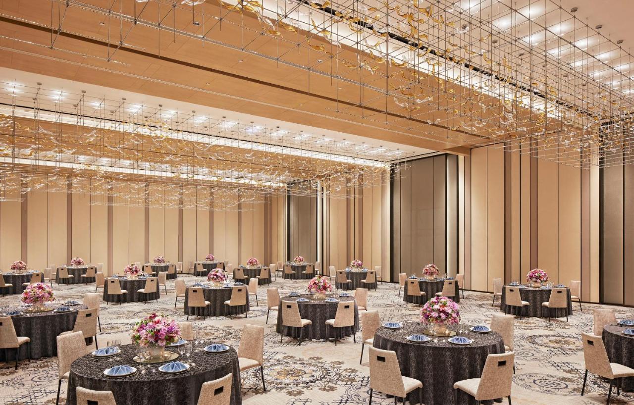 ホテル Taj Wellington Mews チェンナイ エクステリア 写真