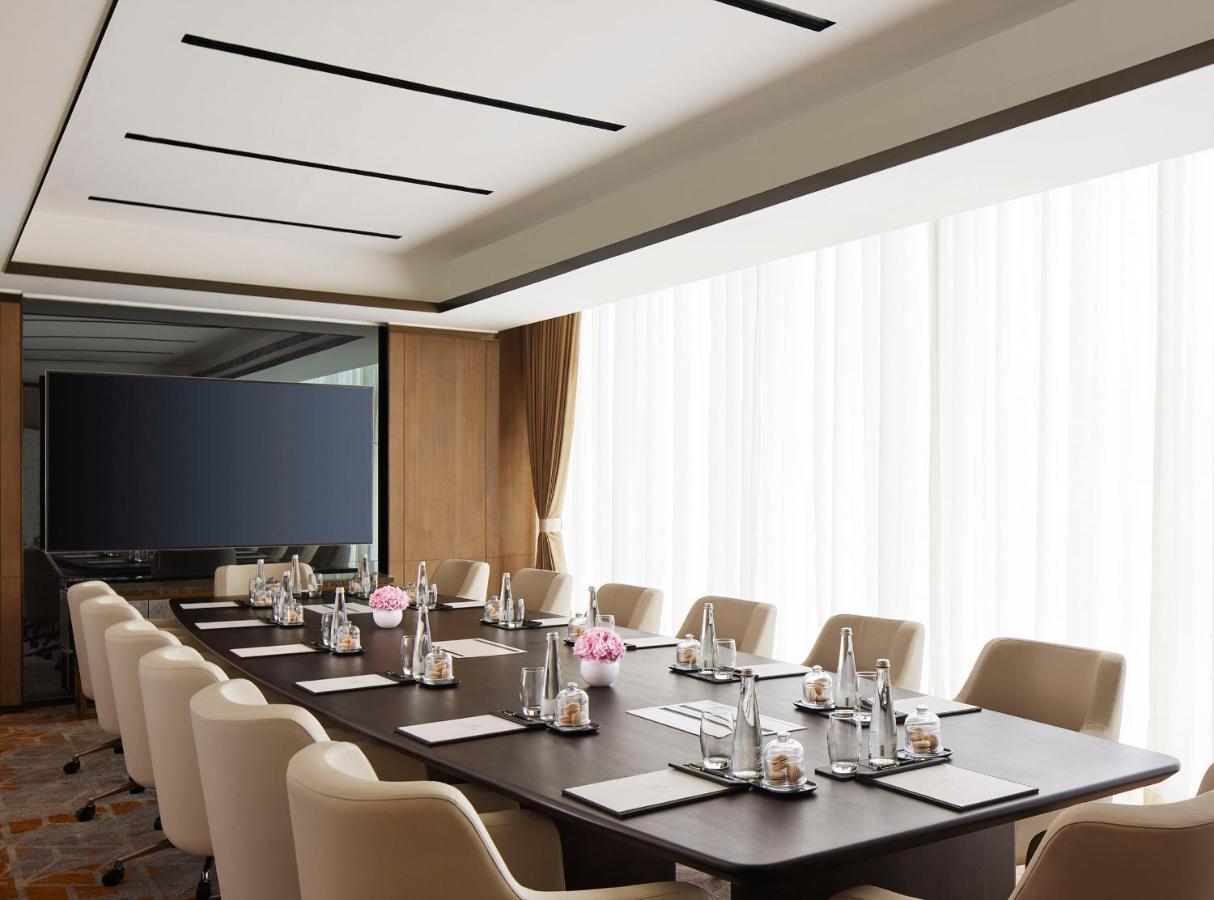 ホテル Taj Wellington Mews チェンナイ エクステリア 写真
