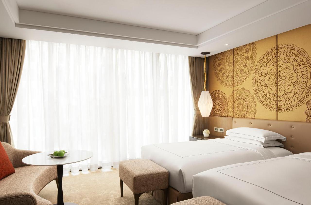 ホテル Taj Wellington Mews チェンナイ エクステリア 写真