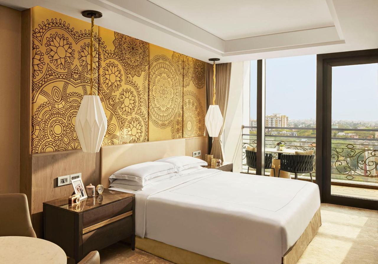 ホテル Taj Wellington Mews チェンナイ エクステリア 写真